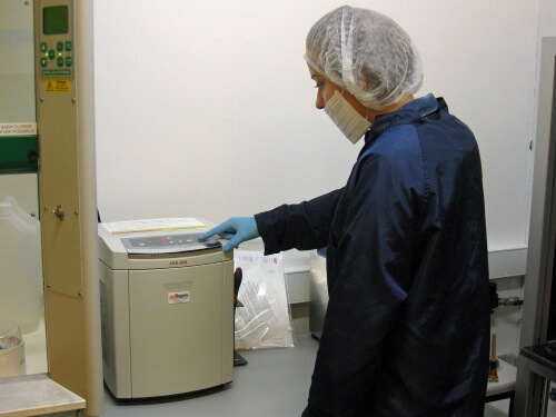 Intertronics Thinky mixer improves bonding processes in optical instrument manufacture