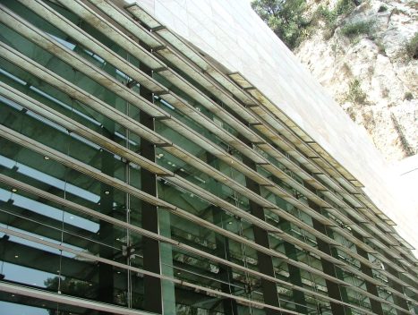 Glass and marble bonding