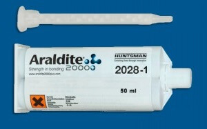 Transparent adhesive Araldite 2028-1
