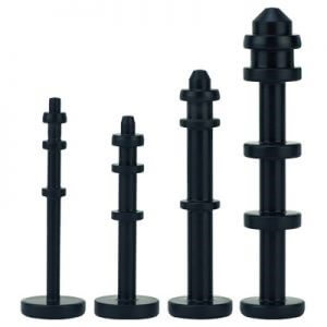 Plungers for manual syringes