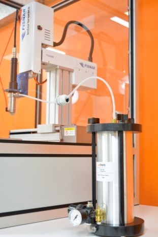 Robotic Dispensing System with Spray Valve and pressure pot