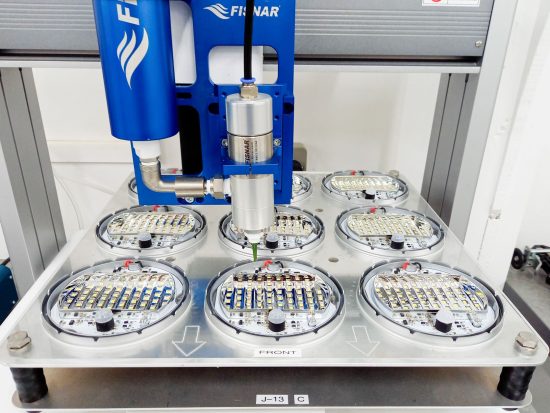 Venta Global automated light assembly gasketing