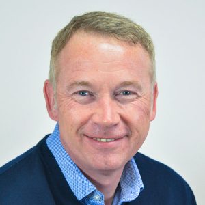 Simon Gibbs headshot