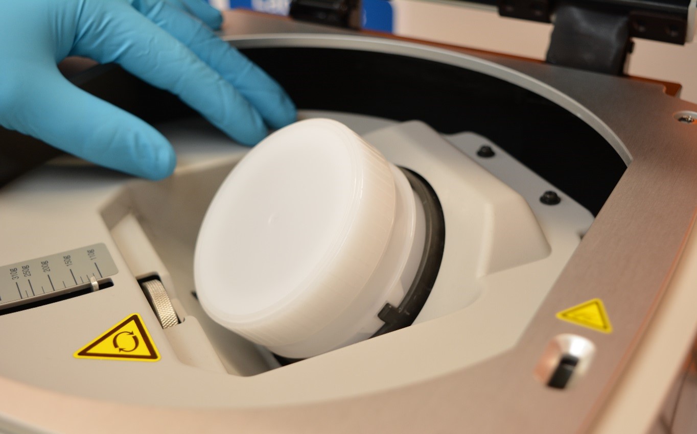 THINKY ARV-250 mixer